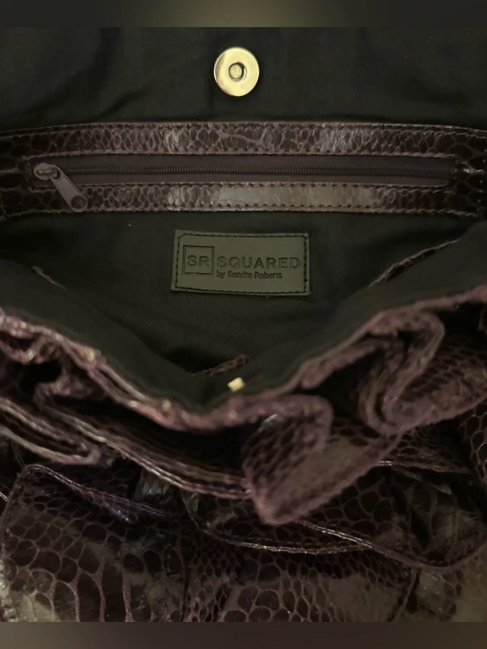 SR Squared by Sondra Roberts Layered Snakeskin textured handbag EUC purple